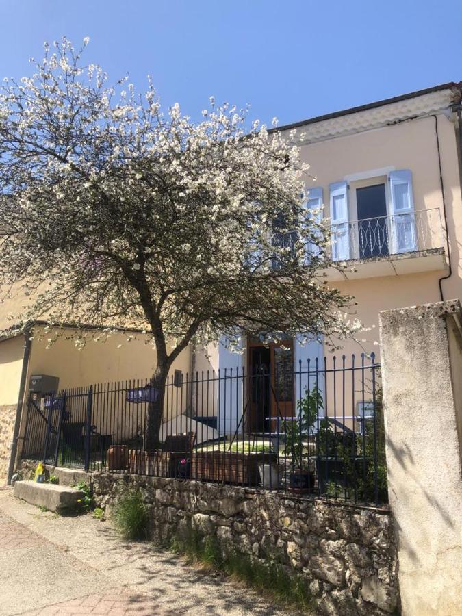 Gite Des Nals Montmaur-en-Diois Dış mekan fotoğraf
