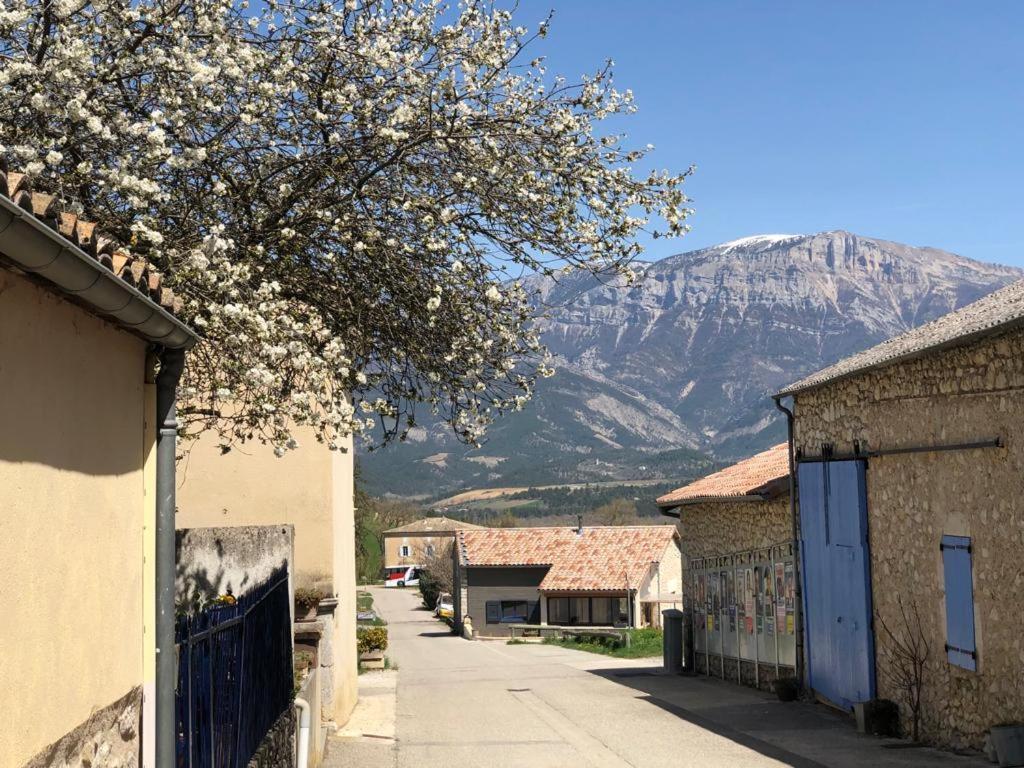Gite Des Nals Montmaur-en-Diois Dış mekan fotoğraf